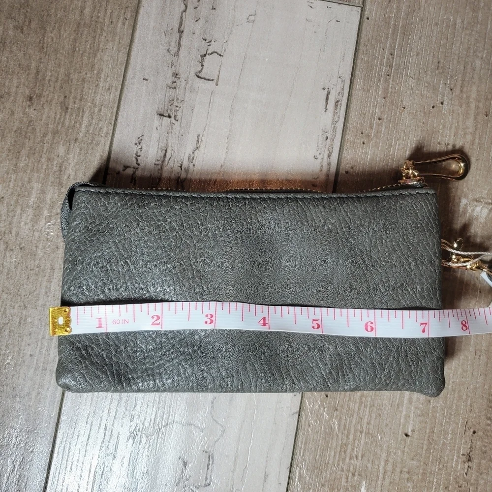 NWT Empire Gray Vegan Leather Women's Wristlet Wallet Small Bag